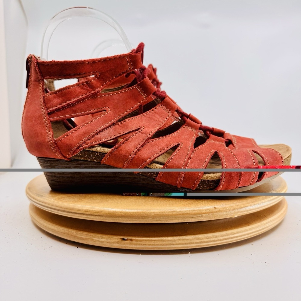 Earth Origins Harley Gladiator Sandals Shoes Womens 7 Rose Red Leather Wedge